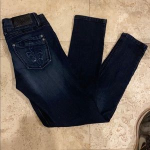 Dark wash sparkle flordelie jeans B